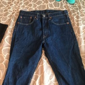 Men’s Levi’s size 32